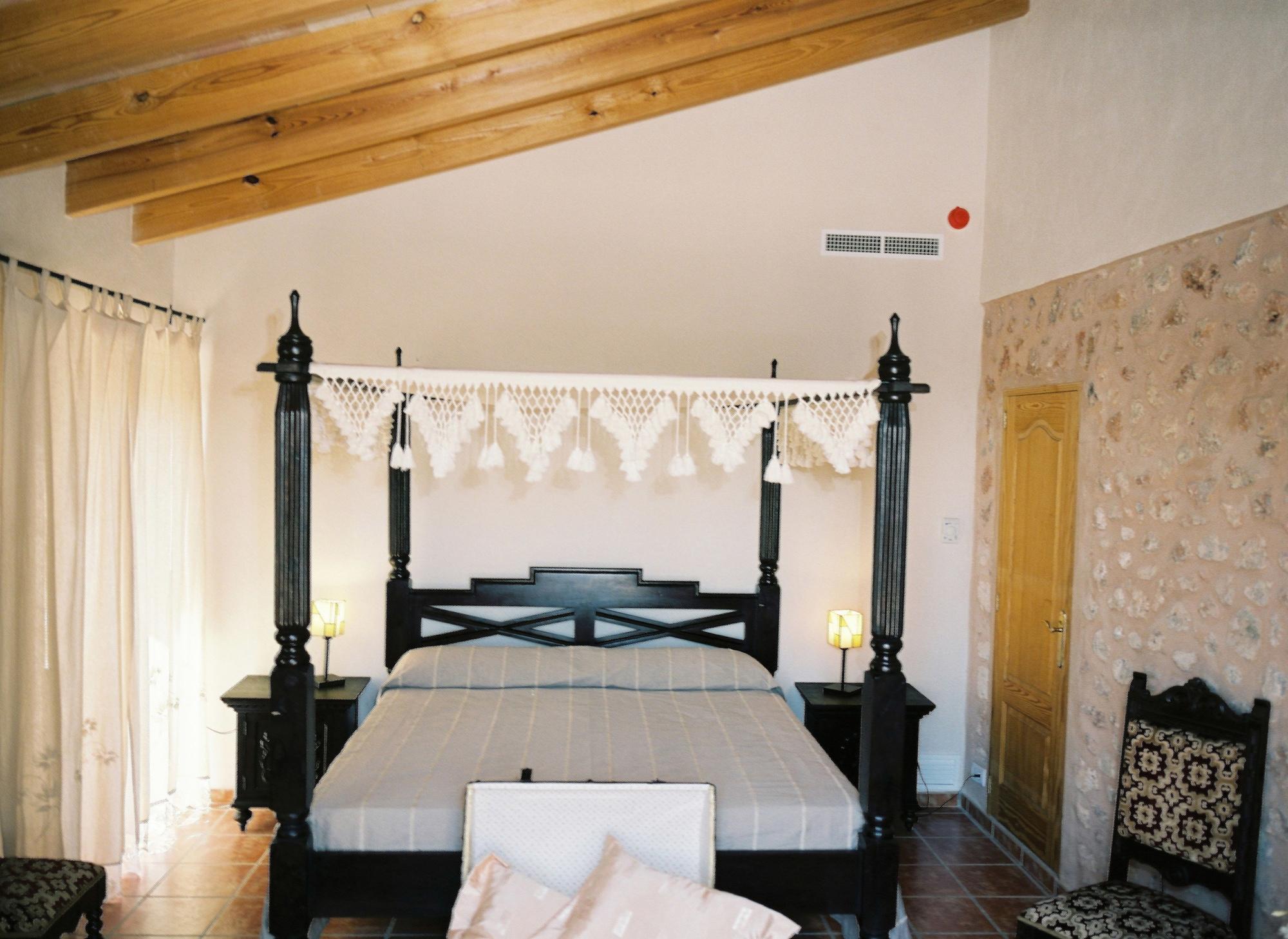 Agroturismo Es Quatre Cantons Binisalem Exterior foto